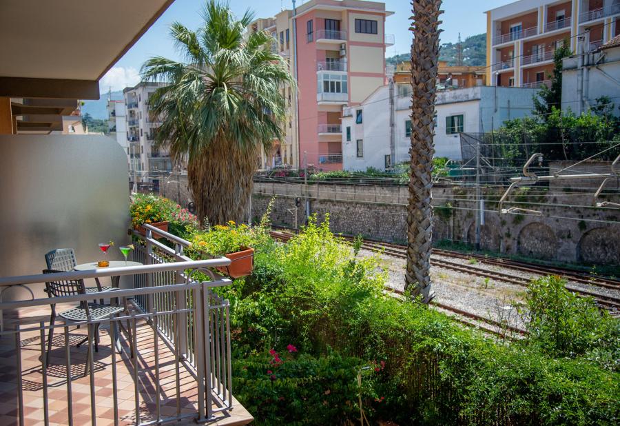 Chambre Classique avec Balcon ou Terrasse et vue sur la Station-7